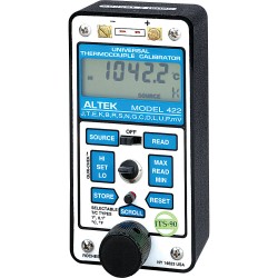 Universal Thermocouple Calibrator 422 Altek