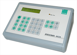 UNIVERSAL CALIBRATOR 4420 Burster