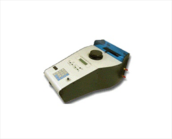 ULTRAFOAM- DENSITY ANALYSIS BY GAS PYCNOMETER Ultrafoam 1200e & Pentafoam 5200e Quantachrome