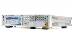 Máy phát tín hiệu sóng ngắn 40 GHz